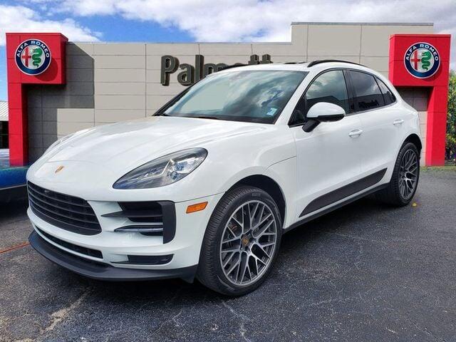 2021 Porsche Macan S's photo