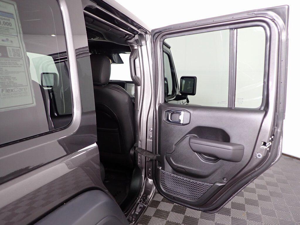 2025 Jeep Wrangler 4-Door Sport S - Photo 28