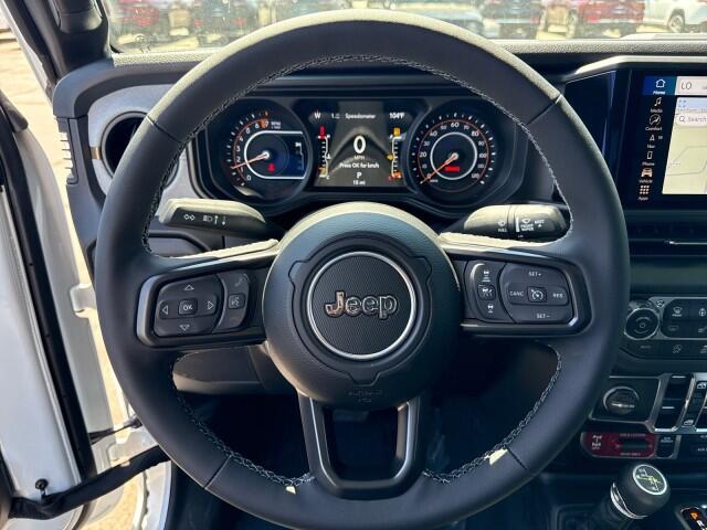 2025 Jeep Gladiator Willys - Photo 13