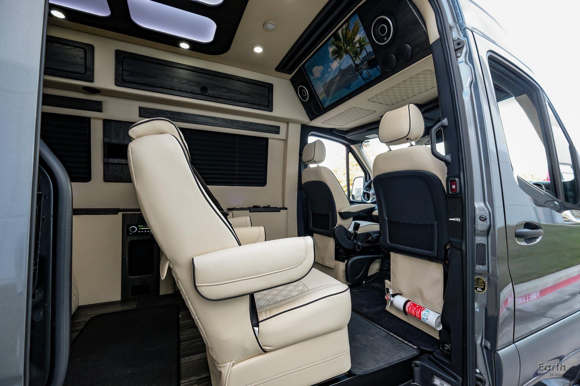 2025 Mercedes-Benz Sprinter Cargo Van Base - Photo 66
