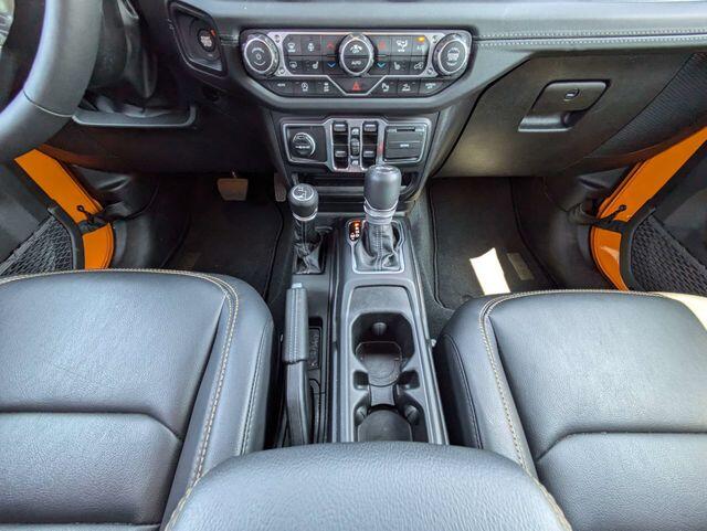 2025 Jeep Wrangler 4-Door Sahara - Photo 19