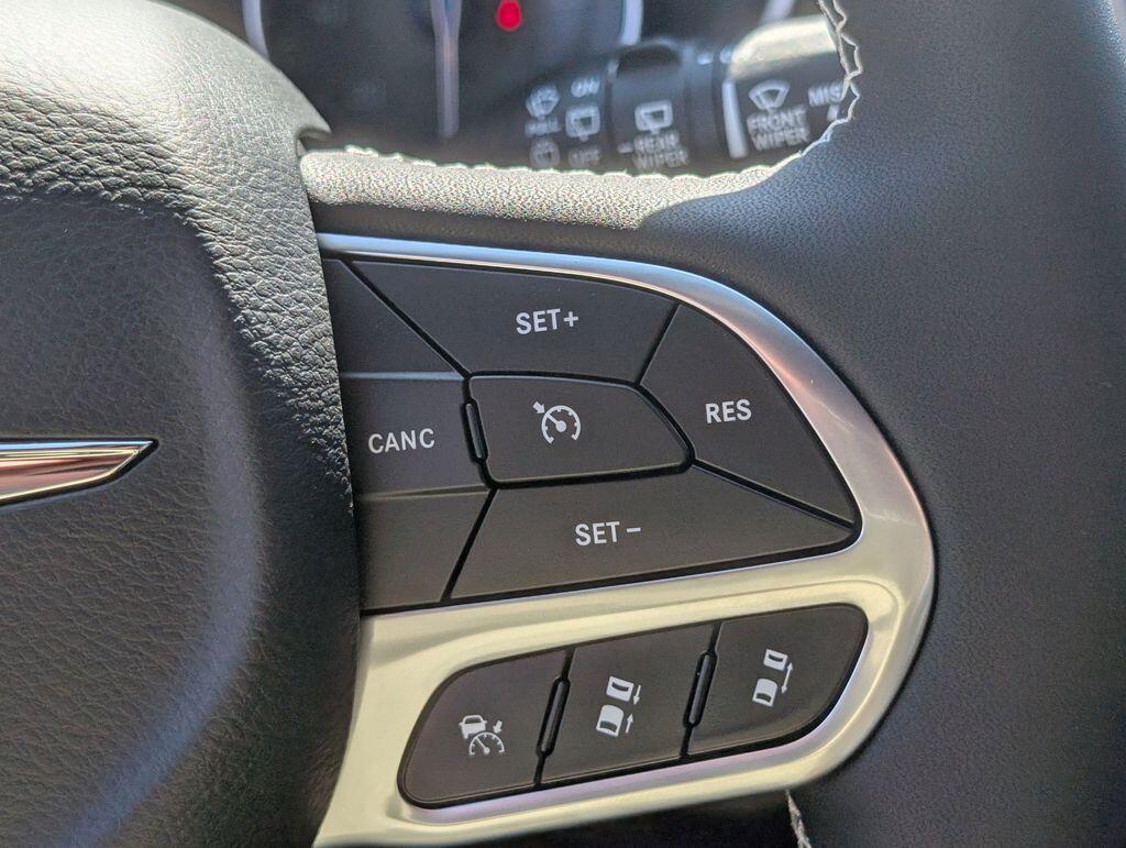 2026 Chrysler Voyager LX - Photo 17