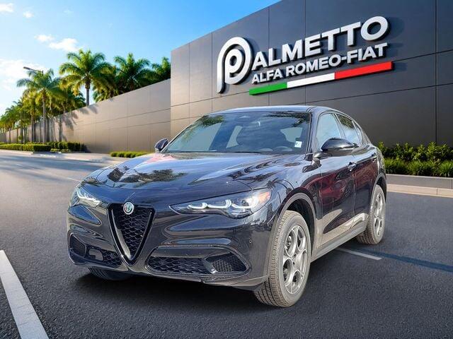 2025 Alfa Romeo Stelvio Stelvio AWD's photo