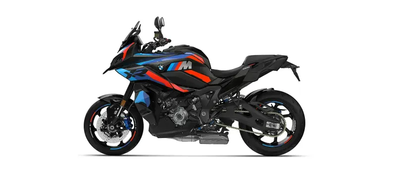 New 2026 BMW M 1000 XR Image 9