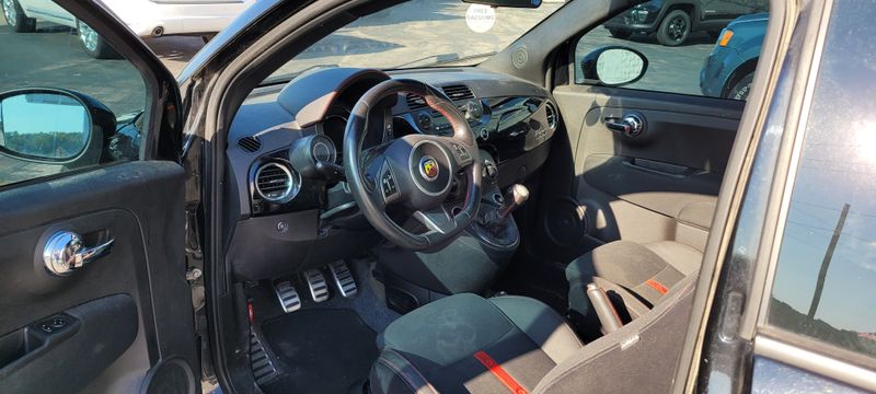 2015 Fiat 500 AbarthImage 12