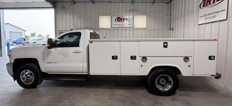 Used 2017 Chevrolet Silverado 3500HD Chassis LTImage 8