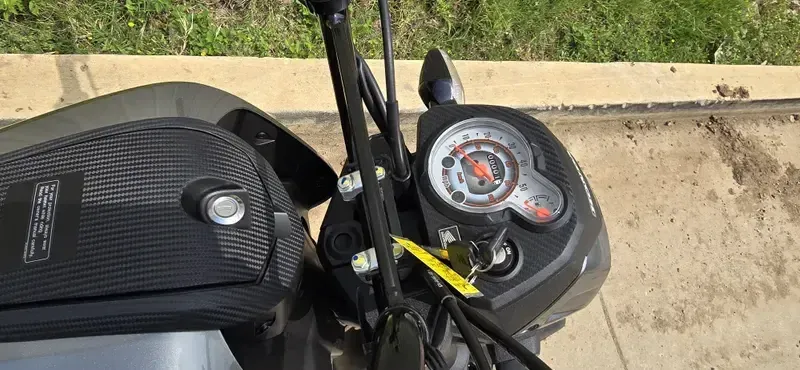 2025 Honda NAVI ARCTIC SILVER METALLIC Image 9