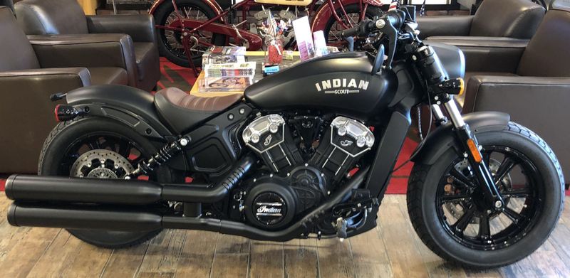 2023 Indian Motorcycle Scout BobberImage 1