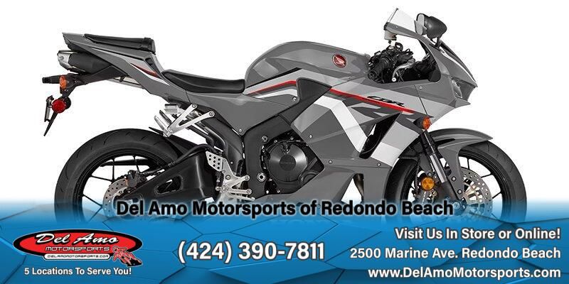 2025 Honda CBR600RRImage 2