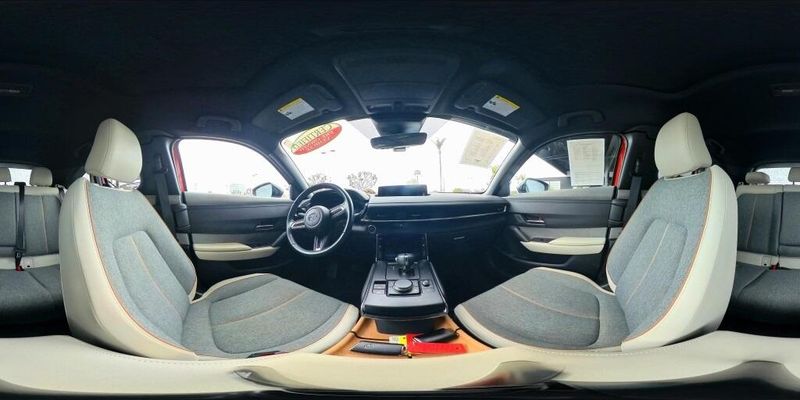 2022 Mazda MX-30 EV Premium PlusImage 17