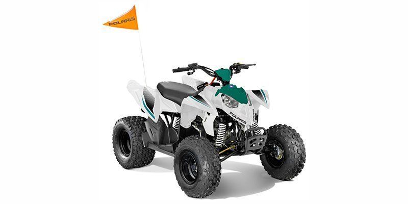 2025 Polaris OUTLAW 110 EFI BRIGHT WHITE AND RADIANT GREEN Image 8