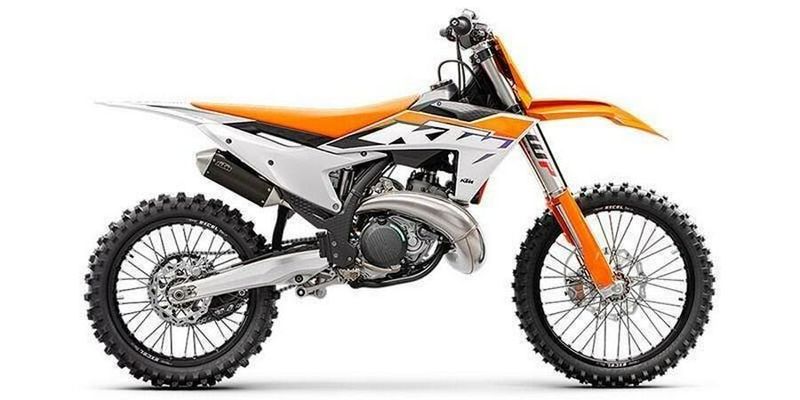 2023 KTM SX 250 in a Orange exterior color. New England Powersports 978 338-8990 pixelmotiondemo.com 