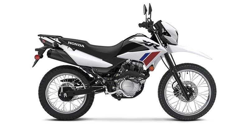 2025 Honda XR150L Image 1