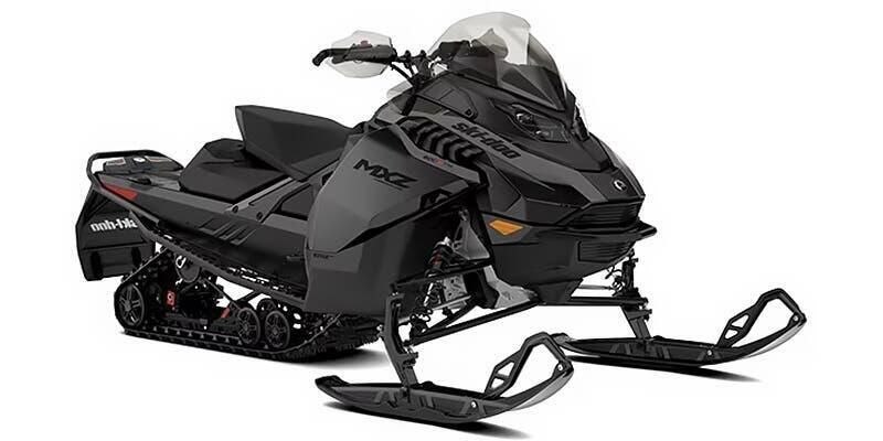 2025 Ski-Doo SM MXZ ADR 600R BK 129 1.2RS 25 600R E-TEC² 129 1.25 Image 1