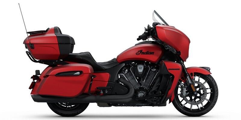 2025 Indian Motorcycle ROADMASTER POWERPLUS DARK HORSE 112 RA 49ST SUNSET RED SMOKEImage 1