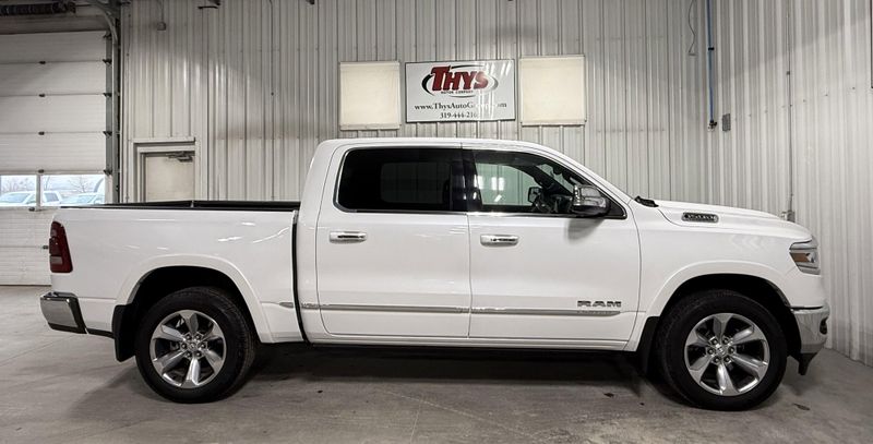 Used 2020 RAM 1500 Limited in a Ivory White Tri Coat Pearl Coat exterior color and Blackinterior. Thys Motor Company 319-318-6640 thysmotorco.com 