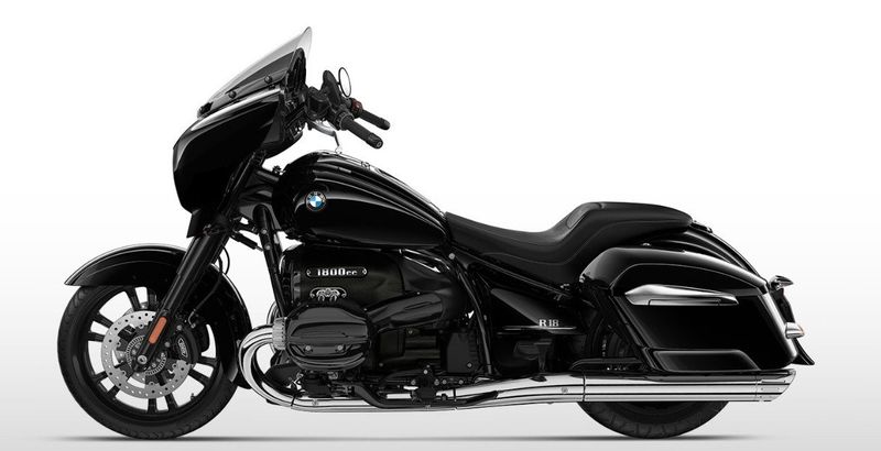 2023 BMW R 18 B in a BLACK STORM METALLIC exterior color. Cross Country Cycle 201-288-0900 crosscountrycycle.net 