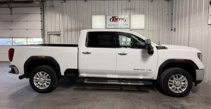 Used 2020 GMC Sierra 2500HD SLTImage 2