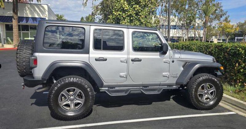 Used 2018 Jeep Wrangler Unlimited Sport SImage 2
