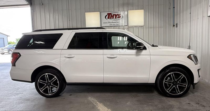 Used 2020 Ford Expedition Max LimitedImage 2