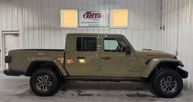 New 2026 Jeep Gladiator Mojave X 4x4Image 2