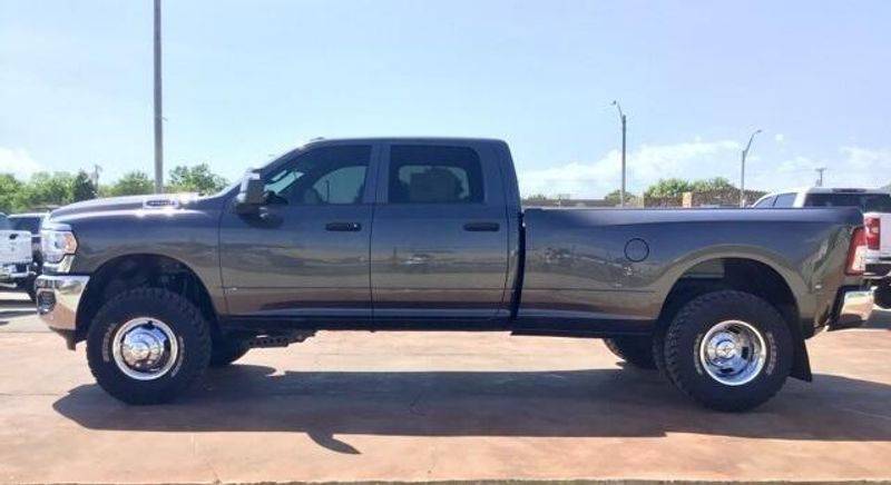 2024 RAM 3500 Tradesman Crew Cab 4x4 8