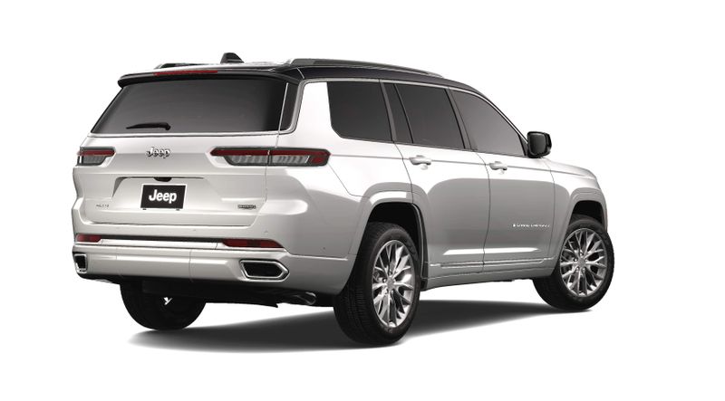 2025 Jeep Grand Cherokee L Summit 4x4Image 2