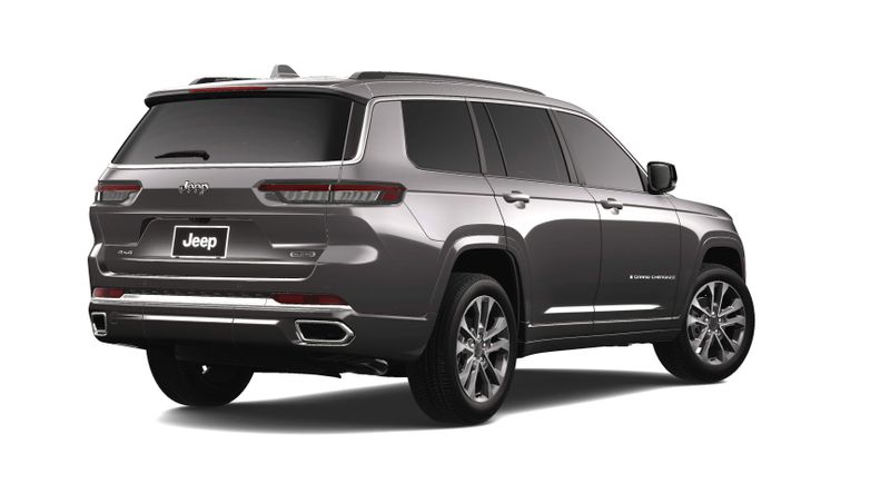 2025 Jeep Grand Cherokee L Overland 4x4Image 2