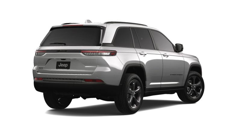 2025 Jeep Grand Cherokee Altitude X 4x4Image 2