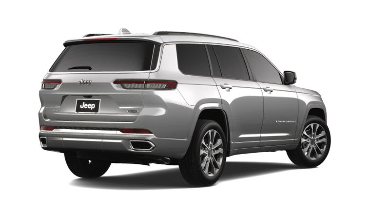 2025 Jeep Grand Cherokee L Overland 4x4Image 2