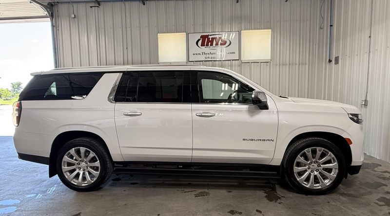Used 2021 Chevrolet Suburban PremierImage 2
