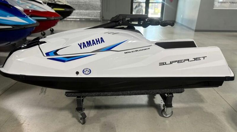 New 2026 Yamaha Superjet Image 4