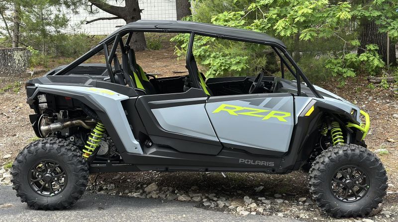 2025 Polaris RZR XP 4 1000 ULTIMATE Image 1