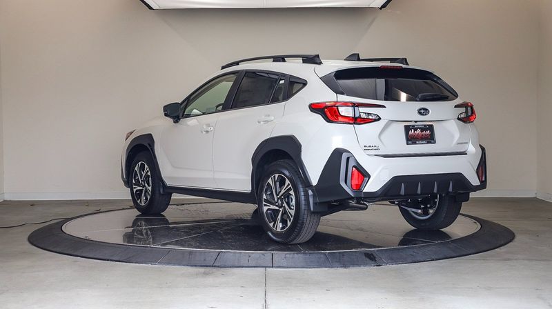 2024 Subaru Crosstrek PremiumImage 2