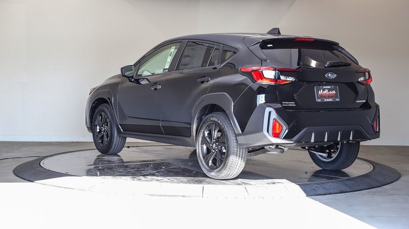 2024 Subaru Crosstrek BaseImage 2