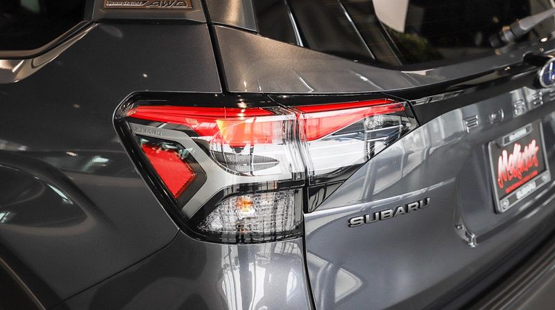2025 Subaru Forester SportImage 8