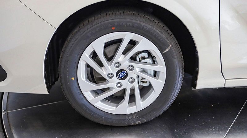 New 2025 Subaru Impreza BaseImage 10