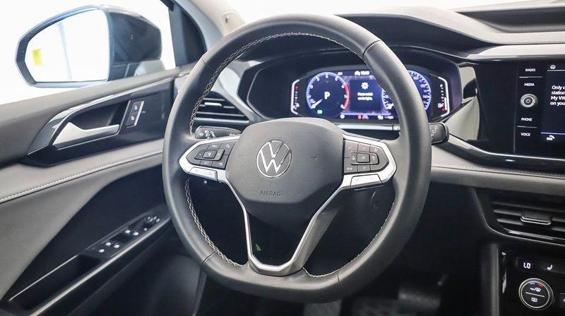 2022 Volkswagen Taos 1.5T SELImage 15