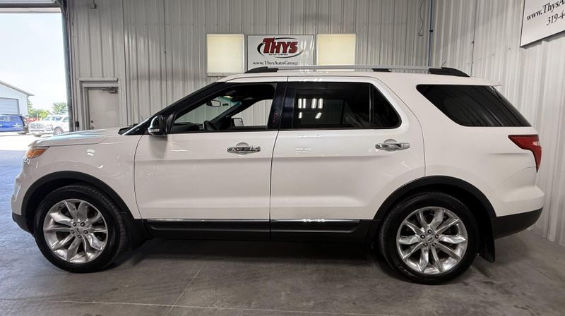 Used 2015 Ford Explorer XLTImage 13
