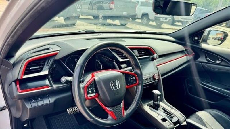 2021 Honda Civic Sport TouringImage 7