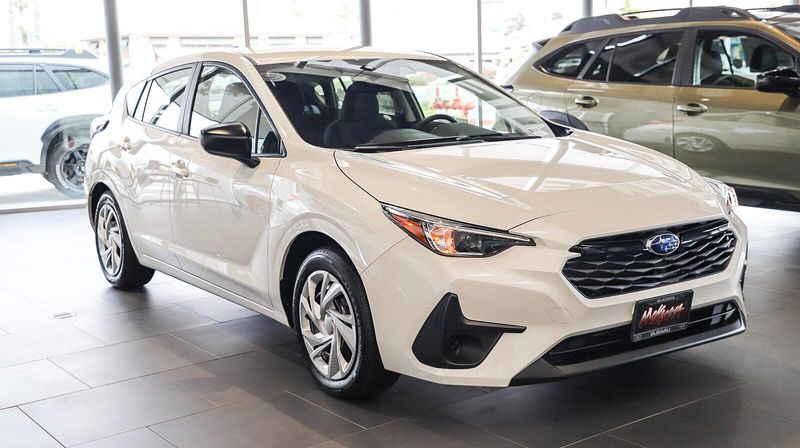 New 2025 Subaru Impreza BaseImage 5
