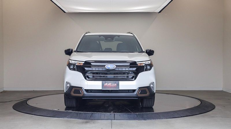 2025 Subaru Forester SportImage 6