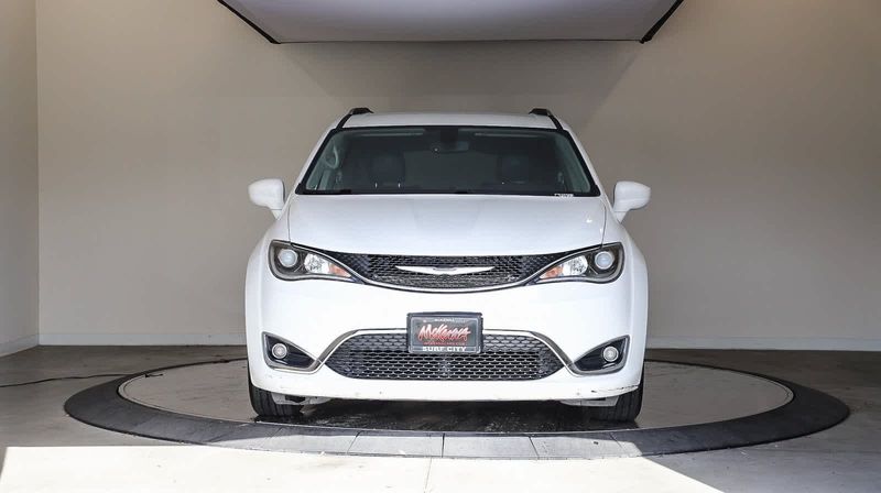 2020 Chrysler Pacifica Touring LImage 6