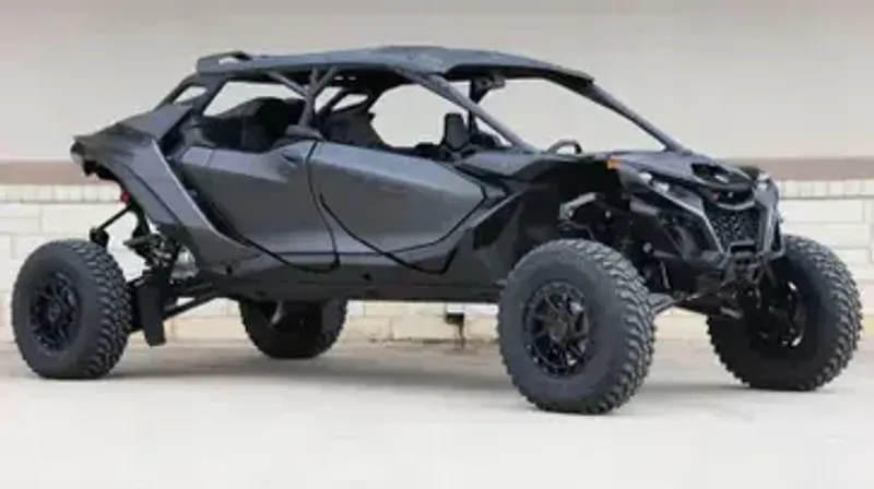 2025 Can-Am MAVERICK R MAX X RS 999TDCT TRIPLE BLACK Image 4