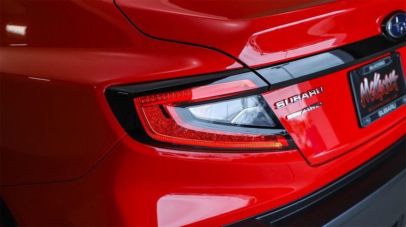 2024 Subaru WRX BaseImage 8