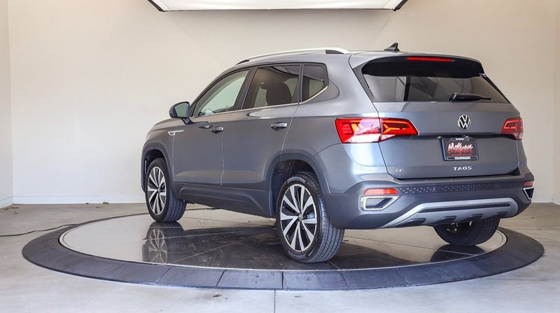 2024 Volkswagen Taos 1.5T SEImage 2