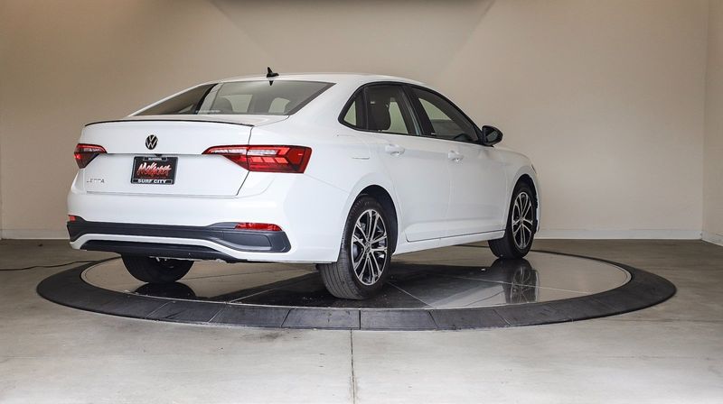 2024 Volkswagen Jetta 1.5T SportImage 4