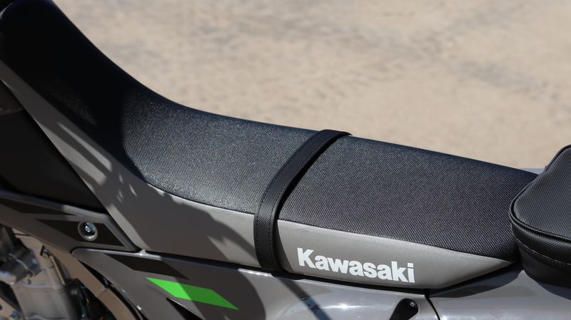 2025 Kawasaki KLX 300 BATTLE GRAYImage 13