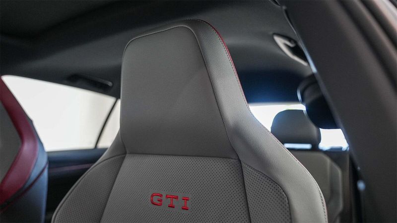 New 2025 Volkswagen Golf GTI AutobahnImage 26