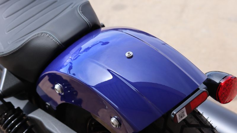 2025 Indian Motorcycle SCOUT BOBBER LIMITED WITH TECHNOLOGY PACKAGE SPIRIT BLUE METALLIC Image 3